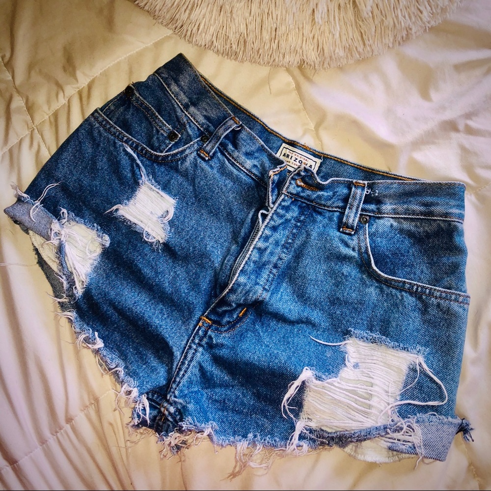 Homemade Vintage High-Waisted Arizona Jean Shorts